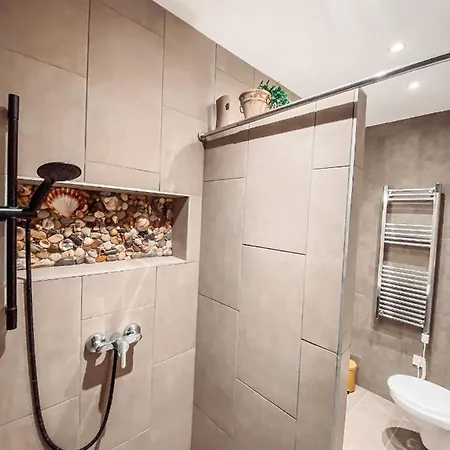 Eklektika Apartamento Balatonalmádi